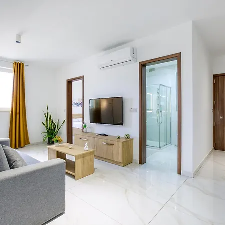 Cosy 3br With Balcony & Sofa Bed In By 360 Estates Apartment Zabbar