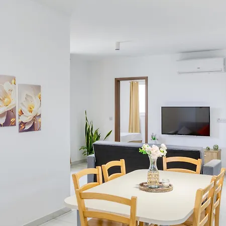 Apartamento Cosy 3br With Balcony & Sofa Bed In By 360 Estates